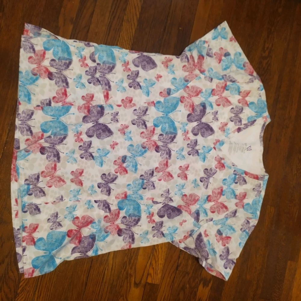 EUC Willow Brook butterfly scrub top